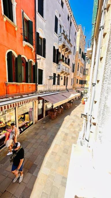 Venice Lin Apartment Luaran gambar